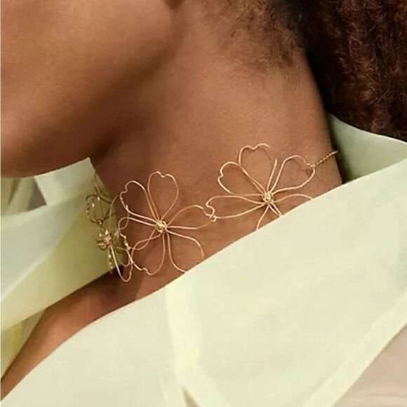 Gold flower choker S227 - Picture 1 of 3